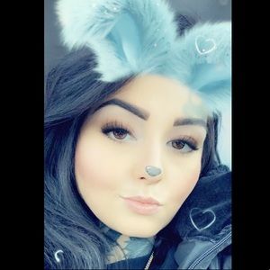 Meet your Posher, Lilian